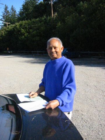 Dinesh checks the maps, near Wunderlich Park