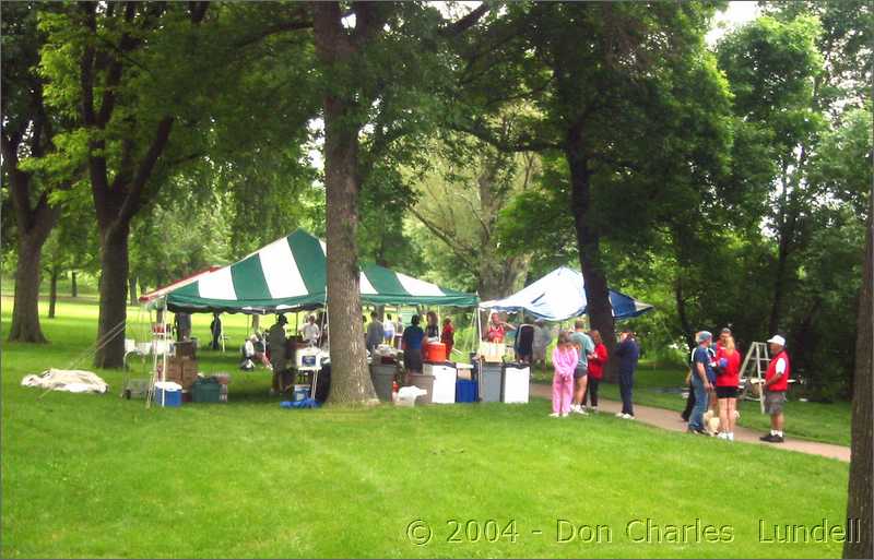 Start-finish tent